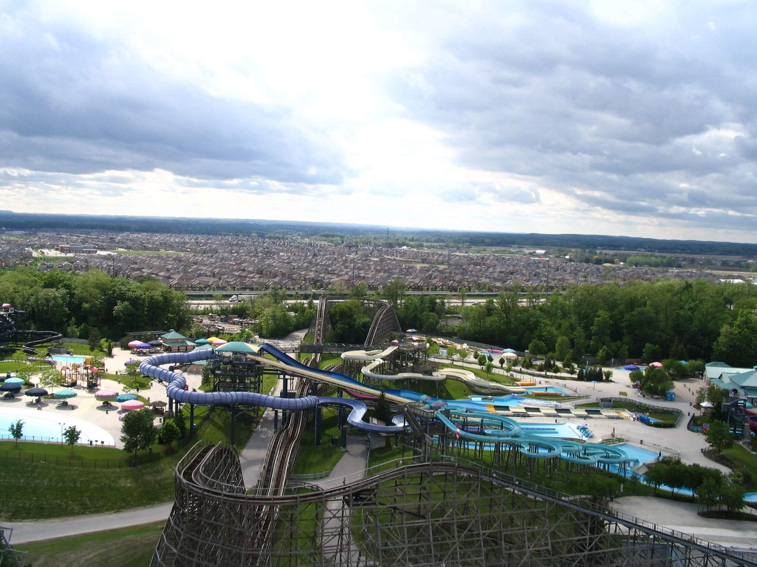 Aerial view of Canada's Wonderland in Vaughan, ON, near Stav's Beauty permanent makeup and microblading studio. Iconic roller coasters visible